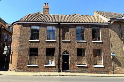 undefined, HISTORIC LYNN - Grade II Listed 4 Bed Detached Period Residence on Queen Street