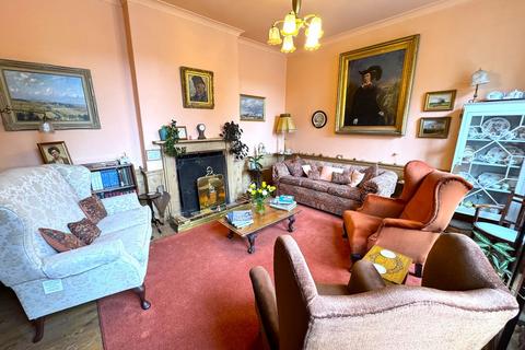 undefined, HISTORIC LYNN - Grade II Listed 4 Bed Detached Period Residence on Queen Street