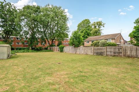 94 Denmark Gardens, Carshalton, SM5 2JN