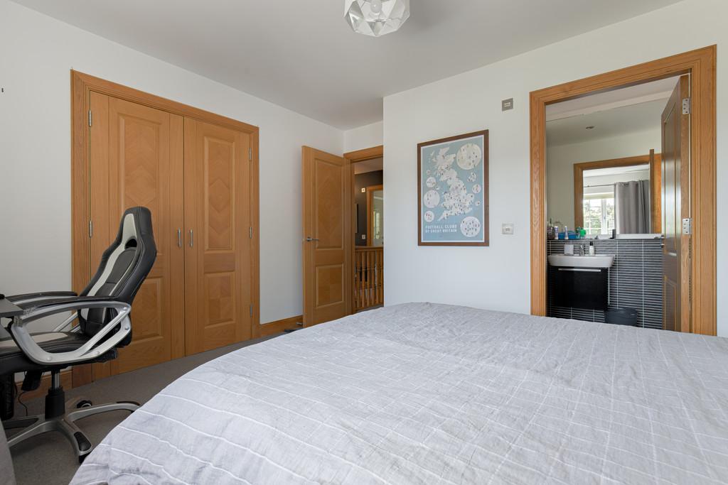 Bedroom2 Angle2