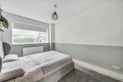 29 Millside, Carshalton, SM5 2BQ