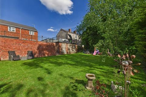 Rupert Street, Lower Pilsley