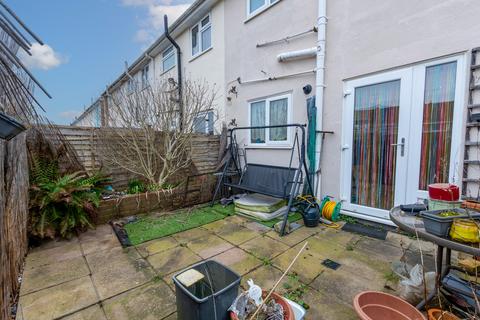 44 Hawkwood Crescent, Worcester, WR2 6BN