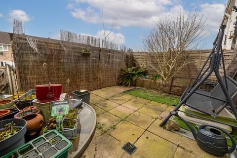 44 Hawkwood Crescent, Worcester, WR2 6BN