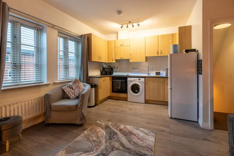 2 bedroom townhouse for sale, Portland Street, Worcester