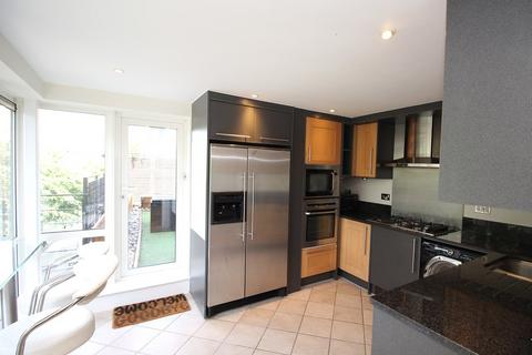 2 bedroom apartment to rent, Jerome Place, Kingston Upon Thames KT1