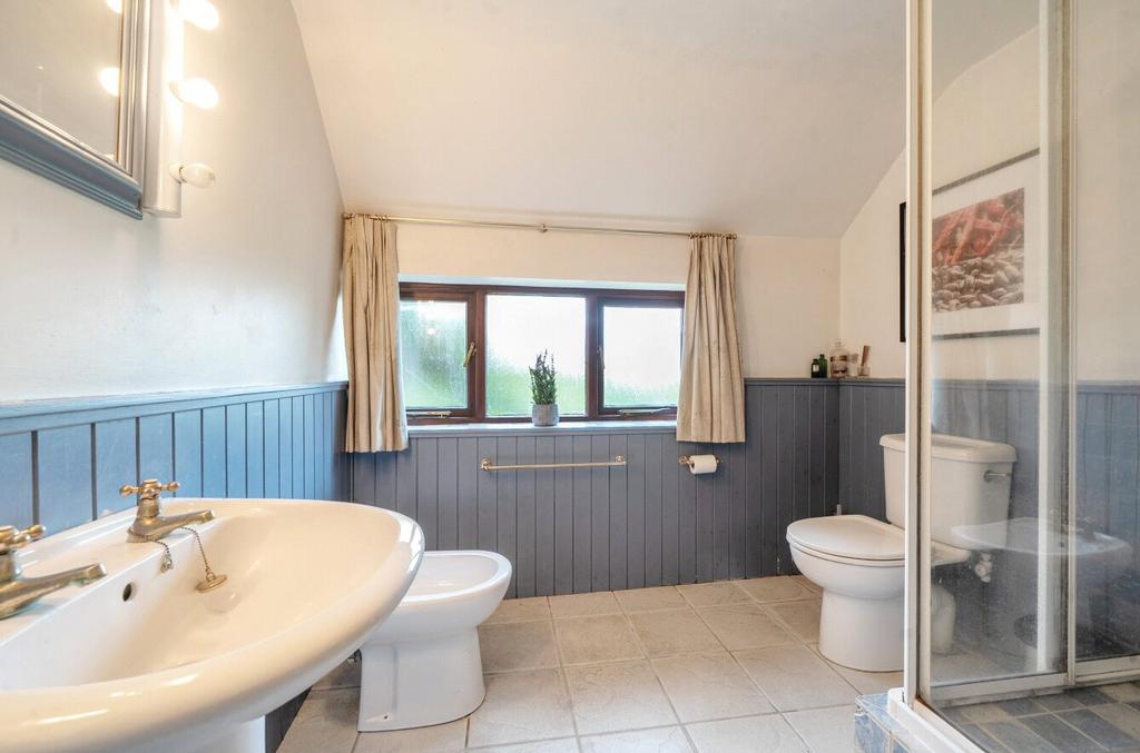Ground Floor Shower