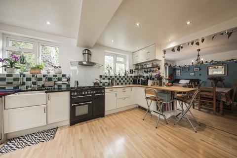 5 bedroom semi-detached house for sale, Newlands Road, Tunbridge Wells