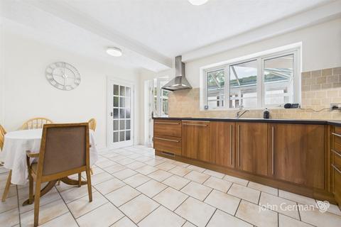 21 Broomyclose Lane, Stramshall, Uttoxeter, ST14 5AN