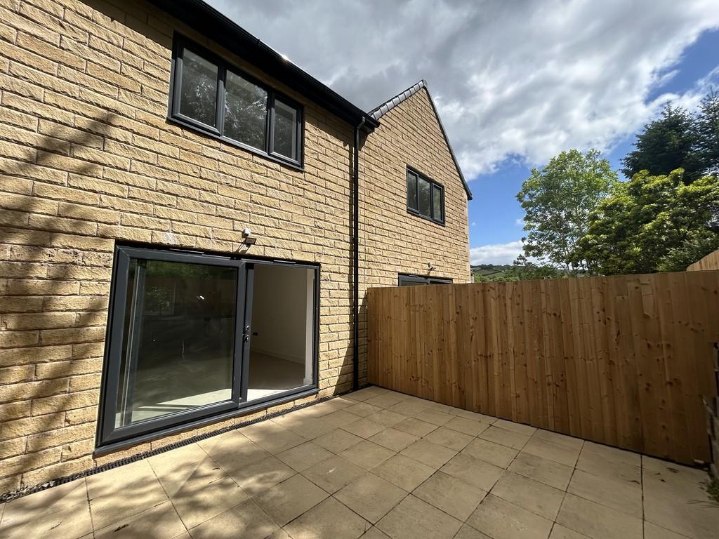 Rear External