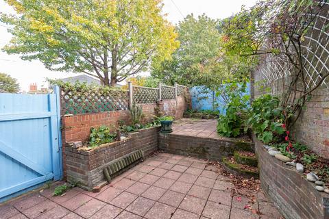 4 bedroom terraced house for sale, Victoria Terrace, Dorking