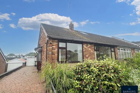 3 bedroom chalet for sale, Milton Avenue, Liversedge