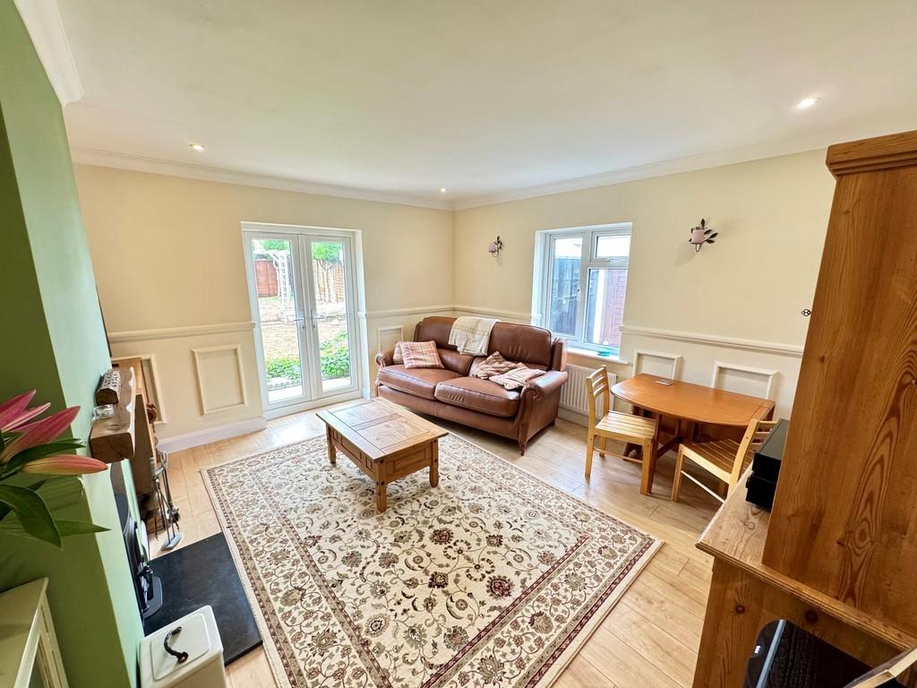 49 Worthing Road EP Lounge