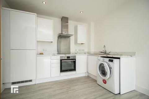 1 bedroom apartment to rent, Schooner Wharf, Cardiff Bay