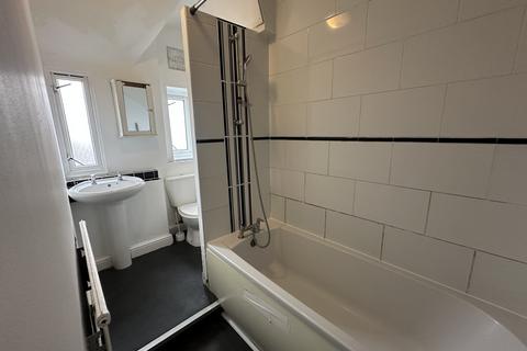 3 bedroom apartment for sale, Oglethorpe Road, Dagenham, RM10