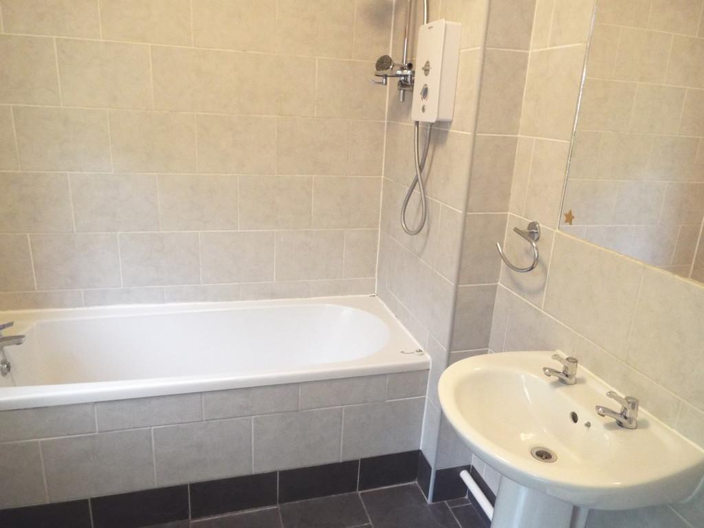 69 - Bathroom
