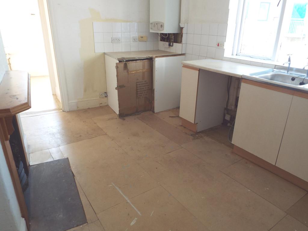 First Floor Flat 71 - Kitchen
