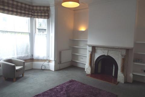4 bedroom terraced house for sale, Park Road, Hull