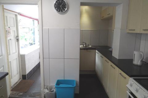4 bedroom terraced house for sale, Park Road, Hull