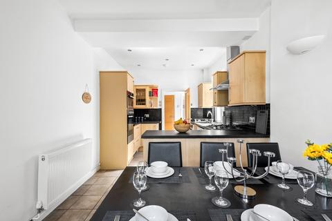 4 bedroom semi-detached house for sale, Stoughton Road, Oadby, Leicester
