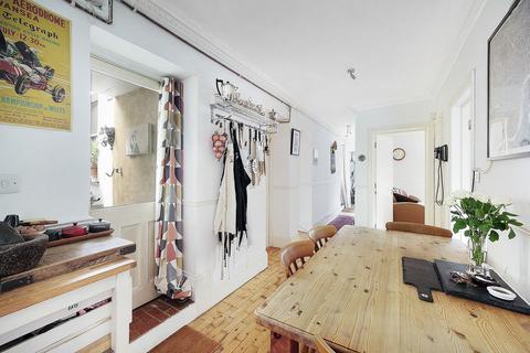2 bedroom apartment for sale, Lordship Road, London