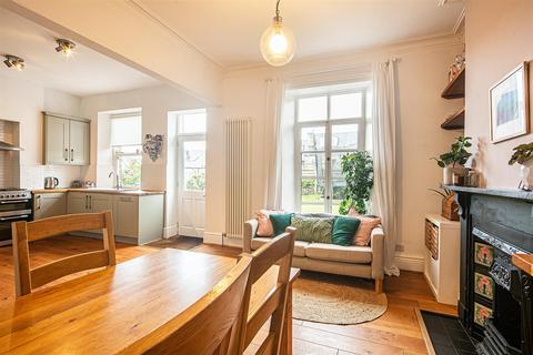 21 Aldred Road, Sheffield, S10 1PD