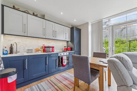 2 bedroom apartment for sale, Broad Street, Chesham, HP5