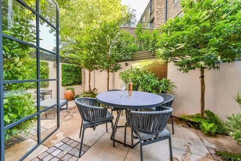 undefined, Gloucester Crescent, Regent's Park, London, NW1