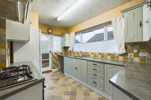 2 bedroom detached bungalow for sale, Wheatley Drive, Bridlington