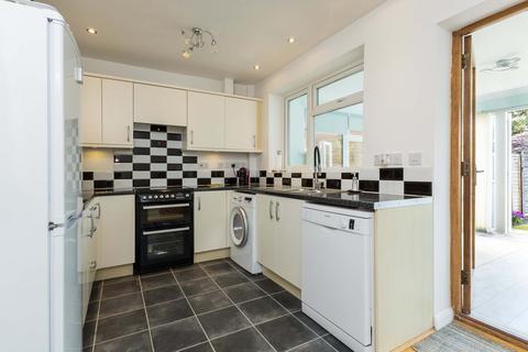 30 Skylark Road, Denham, Uxbridge, UB9 4HS