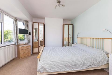 30 Skylark Road, Denham, Uxbridge, UB9 4HS