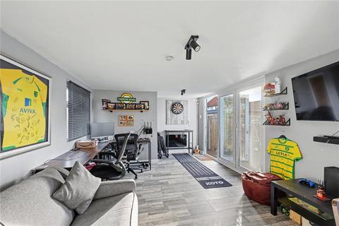 3 bedroom detached house for sale, Cromer Road, Hellesdon, Norwich, Norfolk, NR6