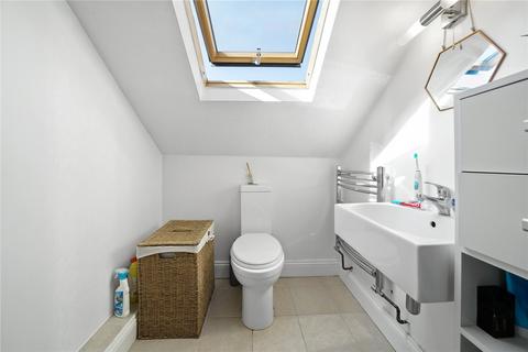 3 bedroom flat for sale, Cathles Road, Clapham South, London
