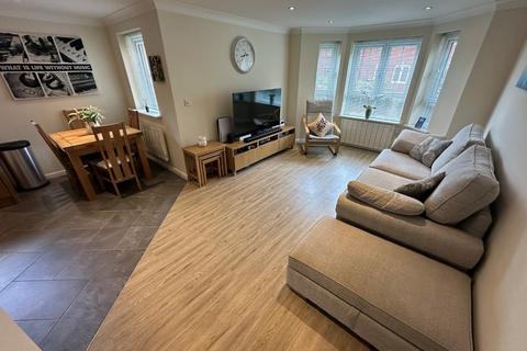 2 bedroom flat for sale, Dunstable, Bedfordshire LU6