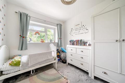 55 Georgelands, Ripley, Woking, GU23 6DF