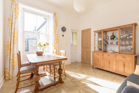 19 Ashley Terrace, Edinburgh, EH11 1RF