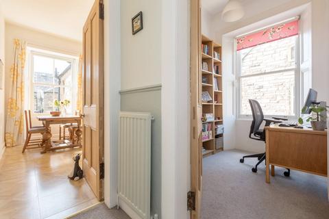 19 Ashley Terrace, Edinburgh, EH11 1RF