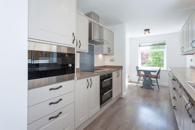 Dining kitchen