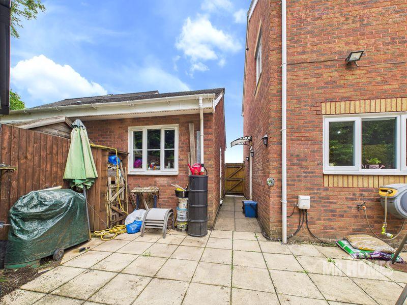 Photo 26