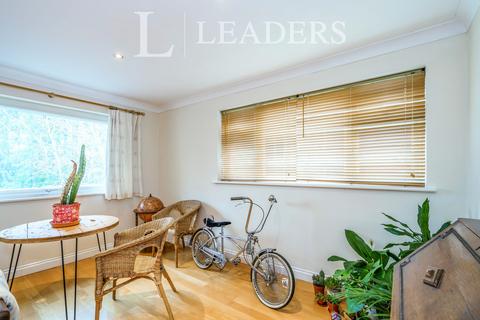 2 bedroom flat to rent, Lavant Road, Chichester, PO19