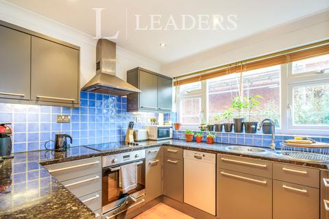 2 bedroom flat to rent, Lavant Road, Chichester, PO19
