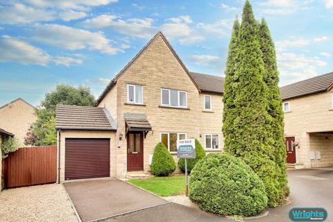 2 Chaffinch Drive, Trowbridge, BA14 9TR