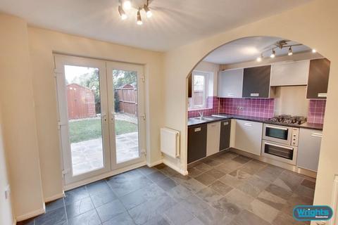 2 Chaffinch Drive, Trowbridge, BA14 9TR