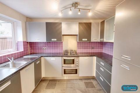 2 Chaffinch Drive, Trowbridge, BA14 9TR