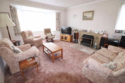 3 bedroom bungalow for sale, Elgin Road, Goring-by-Sea
