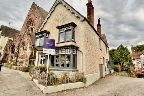 undefined, High Street, Newnham GL14