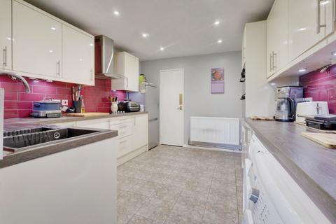 3 bedroom semi-detached house for sale, St. Clements Crescent, Benfleet, SS7