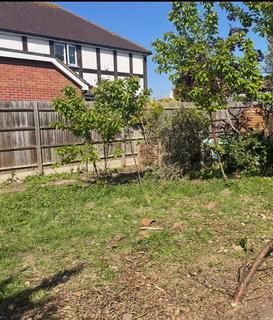 40 Christopher Close, Sidcup, DA15 8PU