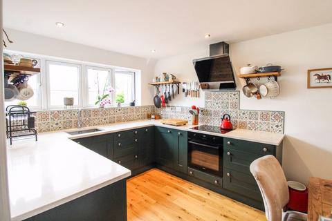 111 Chapel Field, Great Barford, Bedford, MK44 3JT
