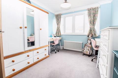 111 Chapel Field, Great Barford, Bedford, MK44 3JT